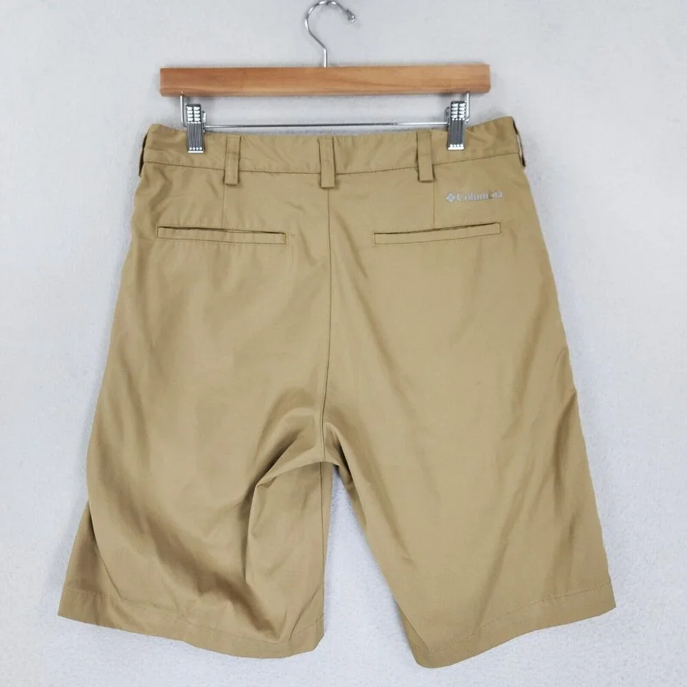 Columbia Shorts Mens 32 Khaki Tan Golf Performance Omni Wick Flat Front Chino